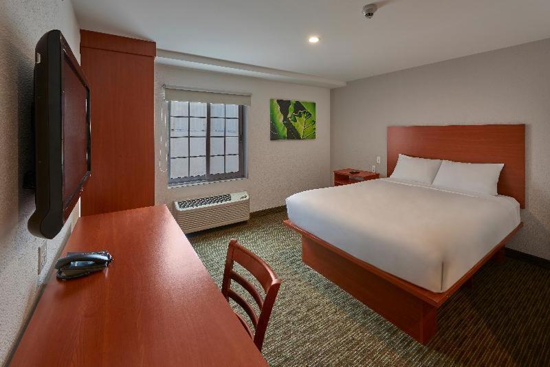 Extended Suites Ciudad Del Carmen Aeropuerto Chambre photo