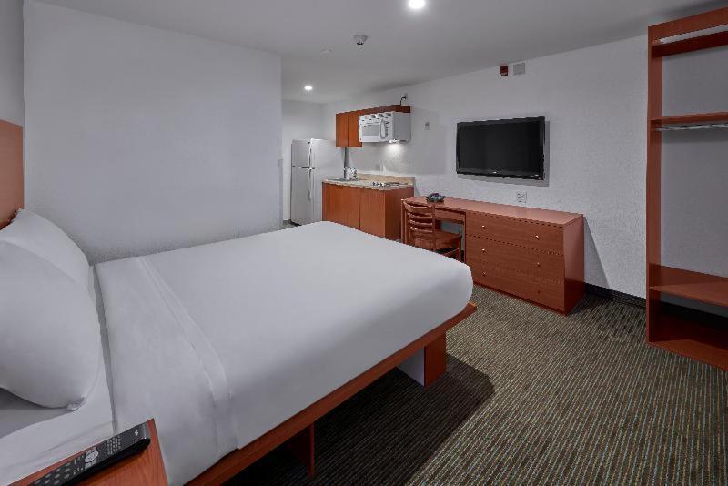 Extended Suites Ciudad Del Carmen Aeropuerto Chambre photo